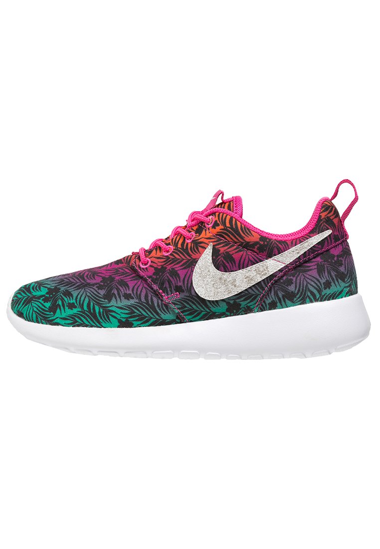b64a5c3d, ropa deportiva nike, zapatillas nike mujer, moda nike mujer